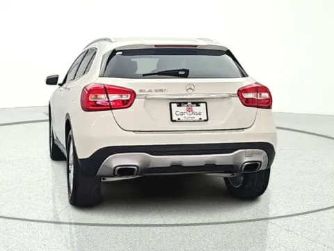 More photos of 2018 Mercedes-Benz GLA 250 at CarWise Gurnee, IL