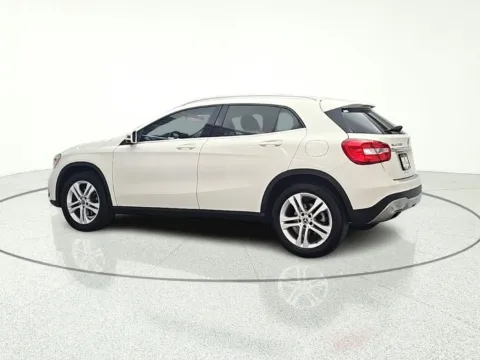 More photos of 2018 Mercedes-Benz GLA 250 at CarWise Gurnee, IL