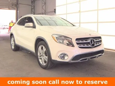 Black 2018 Mercedes-Benz GLA 250 for sale in Gurnee, IL