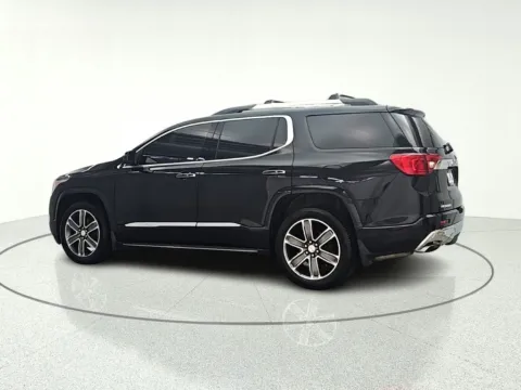 More photos of 2017 GMC Acadia Denali at CarWise Gurnee, IL