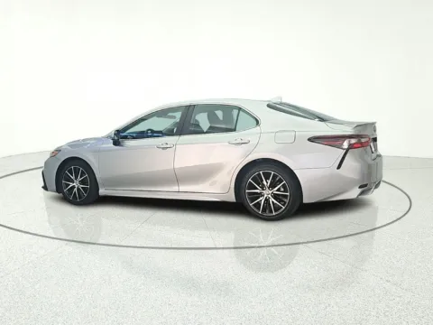 More photos of 2023 Toyota Camry SE at CarWise Gurnee, IL