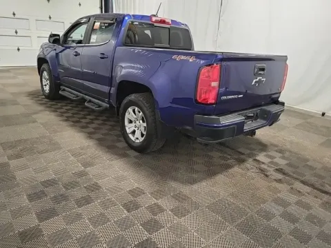 Photos of 2017 Chevrolet Colorado LT for sale in Gurnee, IL at CarWise Gurnee