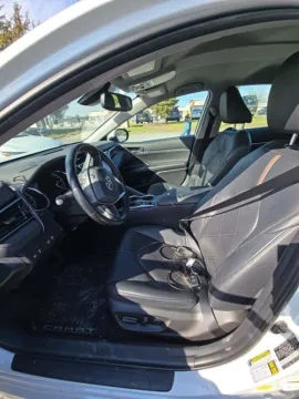 Another view of 2019 Toyota Camry XLE for sale in Gurnee, IL at CarWise Gurnee