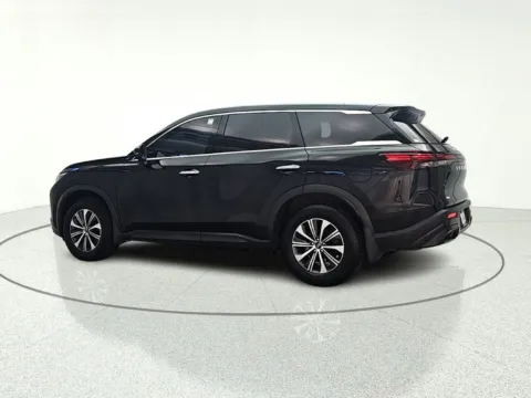 More photos of 2024 INFINITI QX60 PURE at CarWise Gurnee, IL