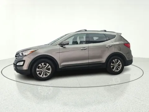 More photos of 2014 Hyundai Santa Fe Sport at CarWise Gurnee, IL