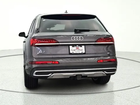 More photos of 2020 Audi Q7 55 Premium Plus at CarWise Gurnee, IL