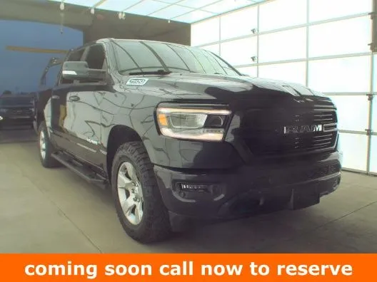 2019 RAM 1500 Big Horn/Lone Star 4x4 Crew Cab 5'7's photo