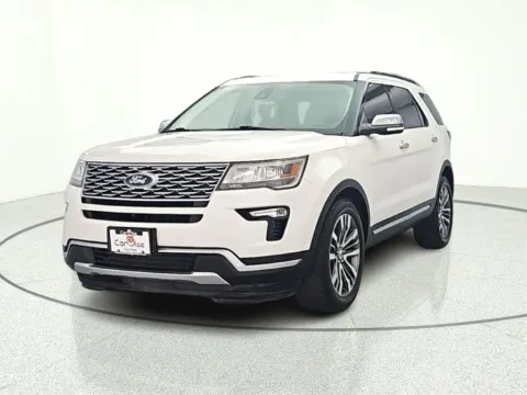 Photos of 2019 Ford Explorer Platinum for sale in Gurnee, IL at CarWise Gurnee
