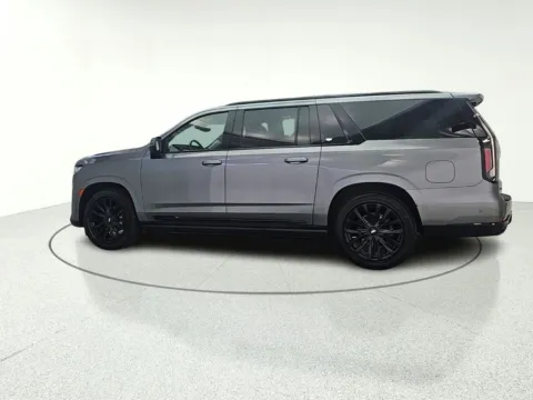 More photos of 2021 Cadillac Escalade ESV Sport at CarWise Gurnee, IL