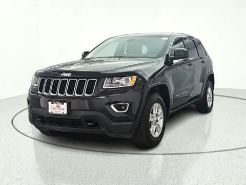 Photos of 2016 Jeep Grand Cherokee Laredo for sale in Gurnee, IL at CarWise Gurnee