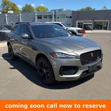 Gray 2018 Jaguar F-PACE S for sale in Gurnee, IL