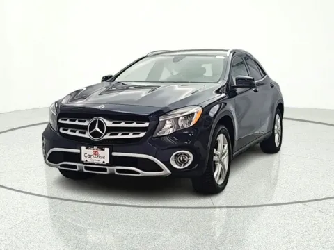 Photos of 2018 Mercedes-Benz GLA 250 for sale in Gurnee, IL at CarWise Gurnee