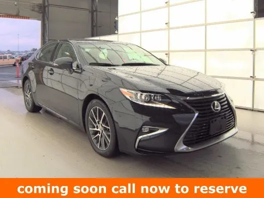 2016 Lexus ES 350 350's photo