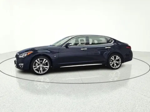 Another view of 2016 INFINITI Q70L 3.7X for sale in Gurnee, IL at CarWise Gurnee