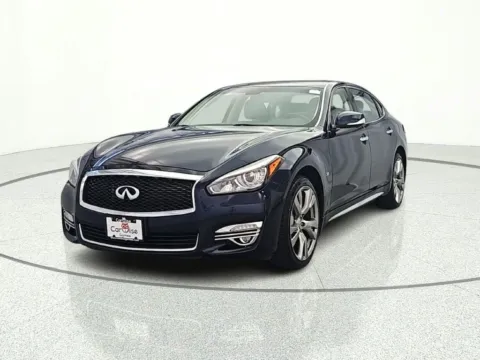 Photos of 2016 INFINITI Q70L 3.7X for sale in Gurnee, IL at CarWise Gurnee
