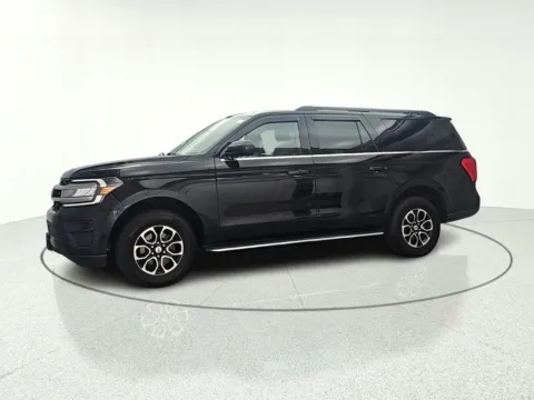 More photos of 2023 Ford Expedition Max XLT at CarWise Gurnee, IL