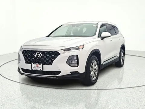 Photos of 2019 Hyundai Santa Fe SE for sale in Gurnee, IL at CarWise Gurnee