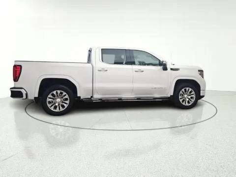 Another view of 2022 GMC Sierra 1500 Denali for sale in Gurnee, IL at CarWise Gurnee