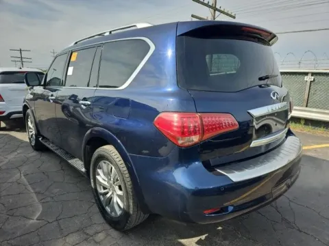 Photos of 2017 INFINITI QX80 for sale in Gurnee, IL at CarWise Gurnee