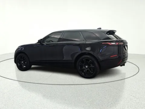 More photos of 2020 Land Rover Range Rover Velar S at CarWise Gurnee, IL