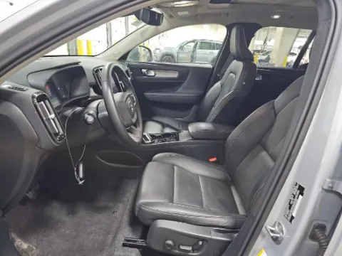 Another view of 2025 Volvo XC40 B5 Plus Bright Theme for sale in Gurnee, IL at CarWise Gurnee