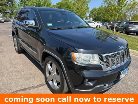 Black 2011 Jeep Grand Cherokee Overland for sale in Gurnee, IL