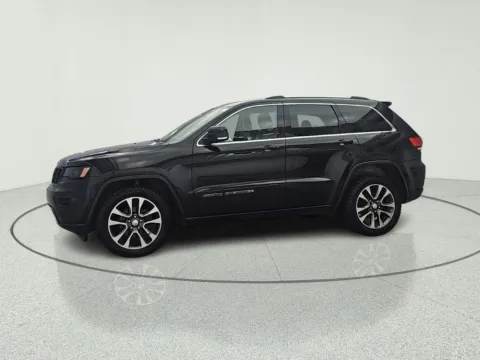 More photos of 2018 Jeep Grand Cherokee Limited at CarWise Gurnee, IL
