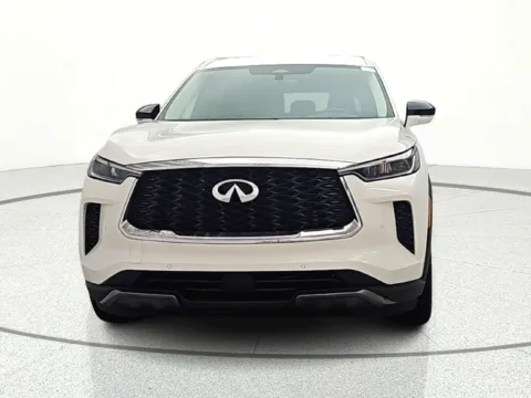Photos of 2022 INFINITI QX60 LUXE for sale in Gurnee, IL at CarWise Gurnee