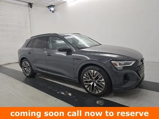 2024 Audi Q8 e-tron 55 114 kWh Premium Plus quattro's photo