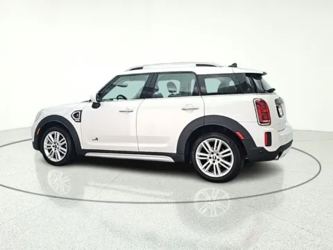 More photos of 2024 MINI Cooper S Countryman Classic at CarWise Gurnee, IL