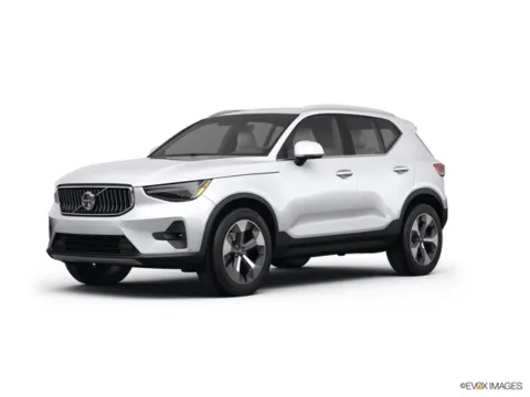White 2023 Volvo XC40 B5 Plus Bright Theme for sale in Gurnee, IL