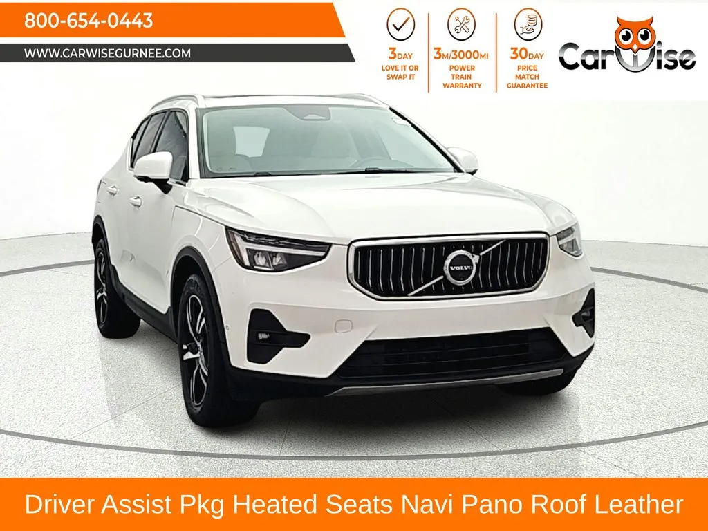 White 2023 Volvo XC40 B5 Plus Bright Theme for sale in Gurnee, IL