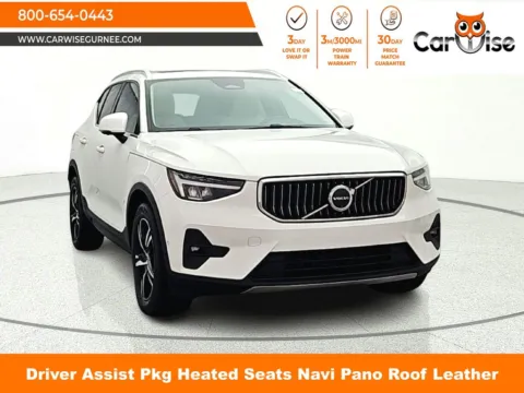 White 2023 Volvo XC40 B5 Plus Bright Theme for sale in Gurnee, IL
