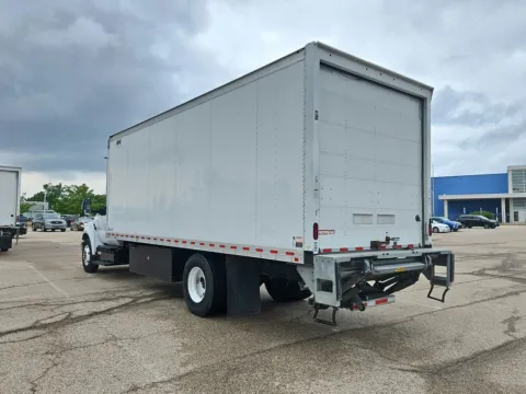 More photos of 2023 Ford F-650SD at CarWise Gurnee, IL