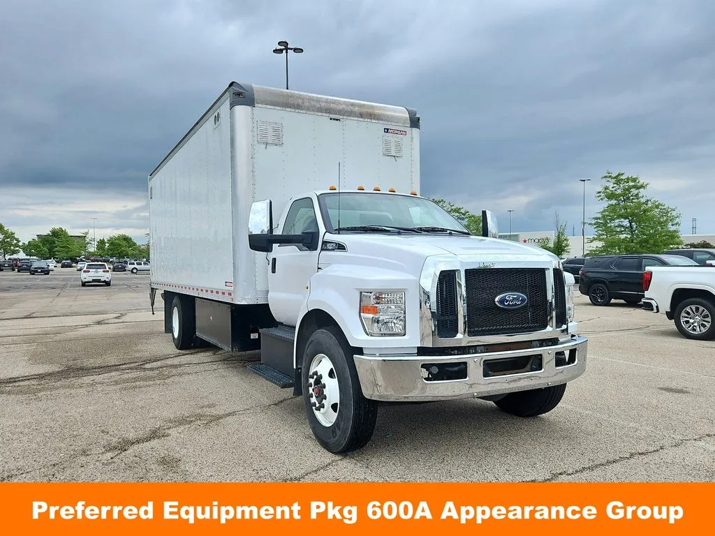 2023 Ford F-650's photo