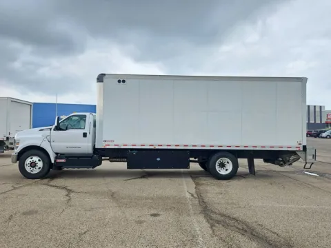 More photos of 2023 Ford F-650SD at CarWise Gurnee, IL