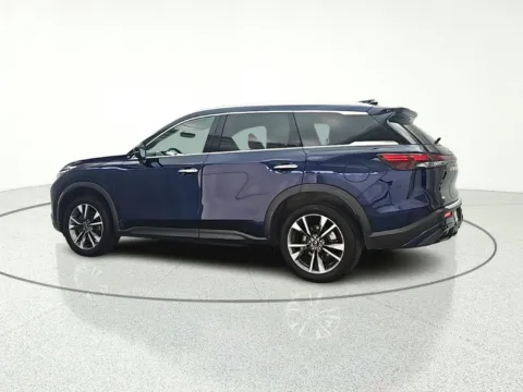 More photos of 2023 INFINITI QX60 LUXE at CarWise Gurnee, IL