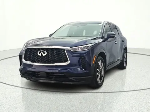 Photos of 2023 INFINITI QX60 LUXE for sale in Gurnee, IL at CarWise Gurnee