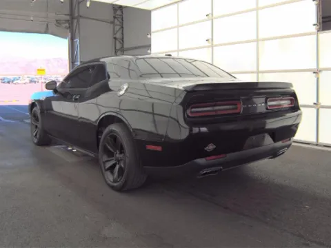 Photos of 2015 Dodge Challenger SXT for sale in Gurnee, IL at CarWise Gurnee