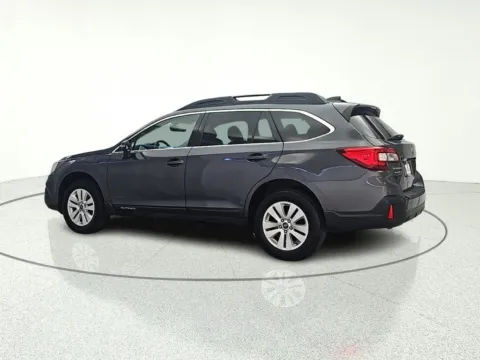 More photos of 2019 Subaru Outback 2.5i Premium at CarWise Gurnee, IL