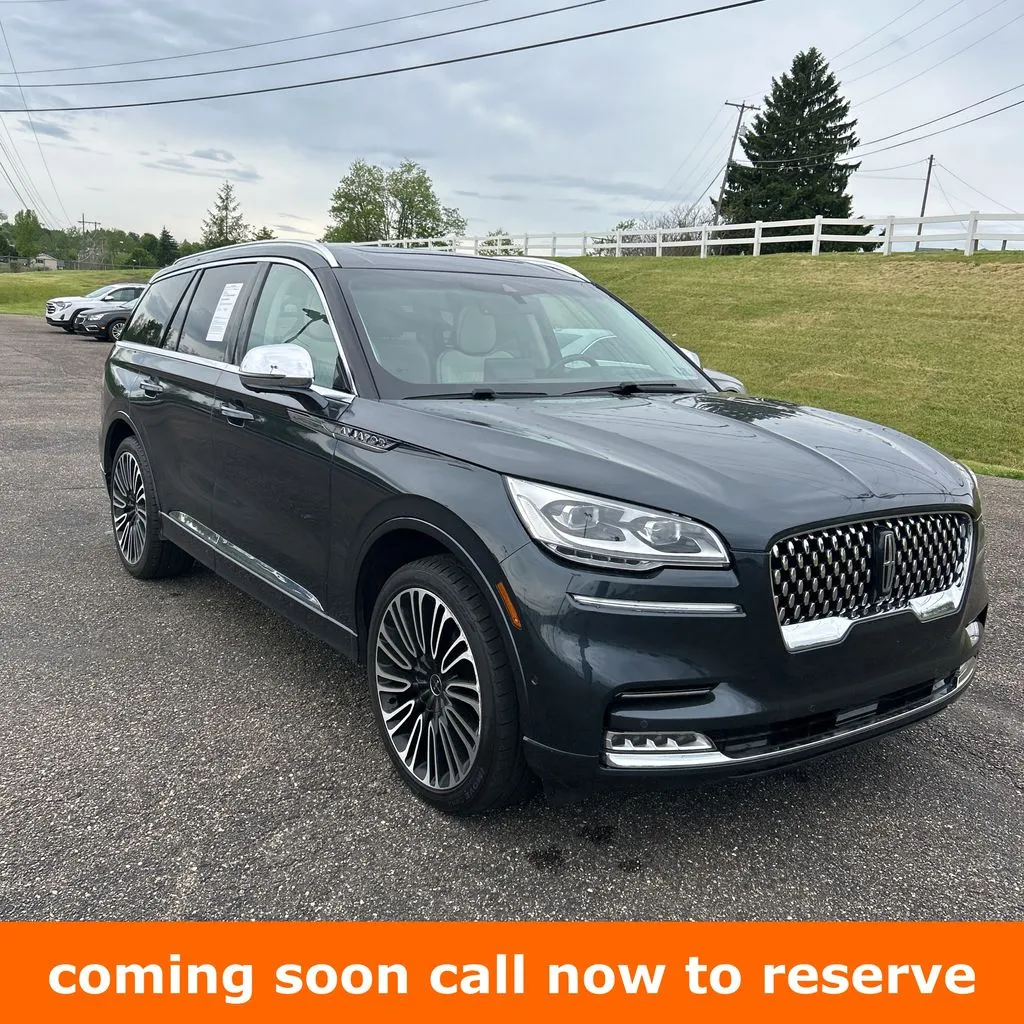 2020 Lincoln Aviator Black Label AWD's photo