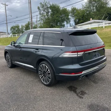 Photos of 2020 Lincoln Aviator Black Label for sale in Gurnee, IL at CarWise Gurnee