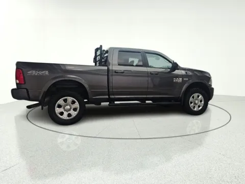 More photos of 2018 Ram 2500 Big Horn at CarWise Gurnee, IL