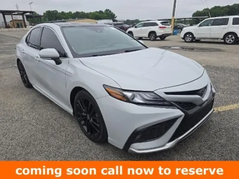 White 2023 Toyota Camry XSE for sale in Gurnee, IL
