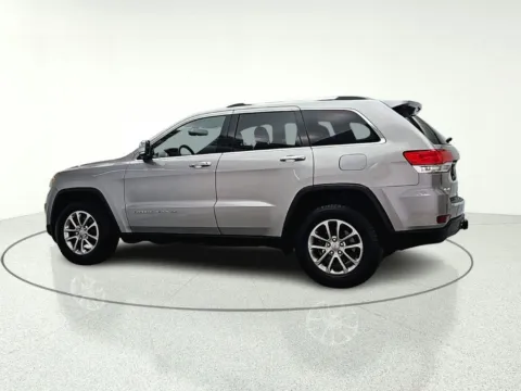 More photos of 2015 Jeep Grand Cherokee Limited at CarWise Gurnee, IL