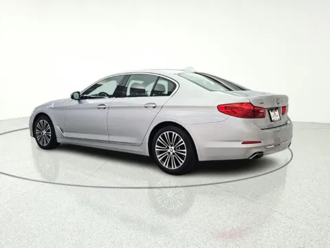 More photos of 2019 BMW 5 Series 540i xDrive at CarWise Gurnee, IL
