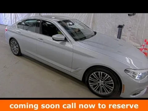 Silver 2019 BMW 5 Series 540i xDrive for sale in Gurnee, IL