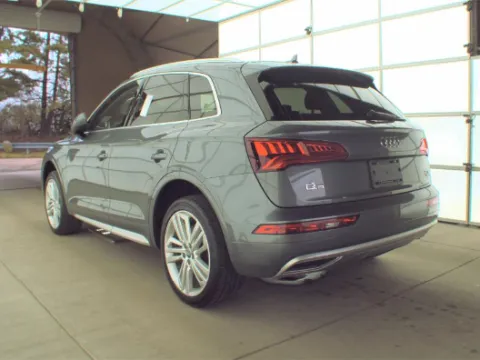 Photos of 2018 Audi Q5 2.0T Premium Plus for sale in Gurnee, IL at CarWise Gurnee
