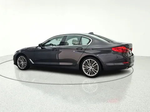 More photos of 2019 BMW 5 Series 530i xDrive at CarWise Gurnee, IL