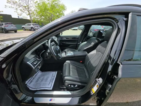 Another view of 2022 BMW 7 Series 740i xDrive for sale in Gurnee, IL at CarWise Gurnee